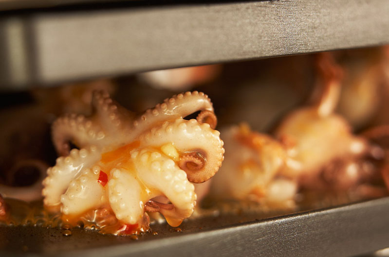 Bạch tuộc nướng bơ tỏi