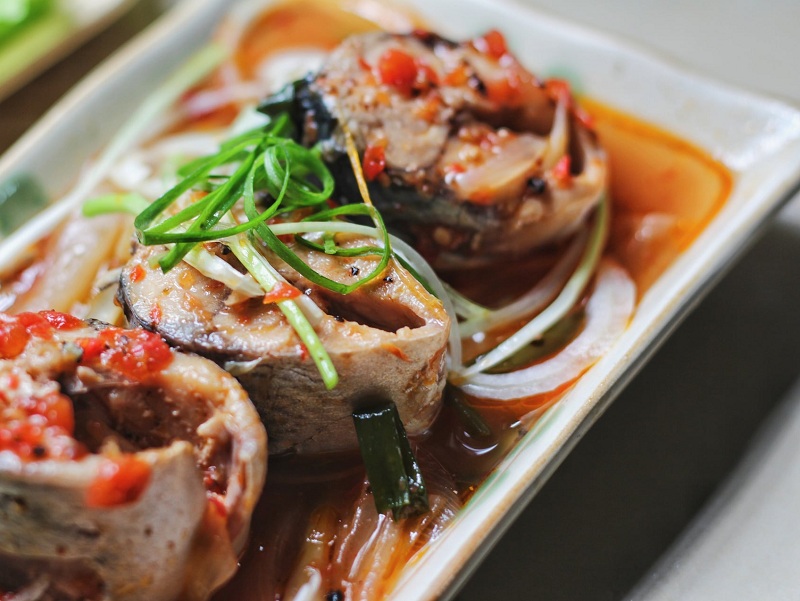 Cá thu sốt cà chua